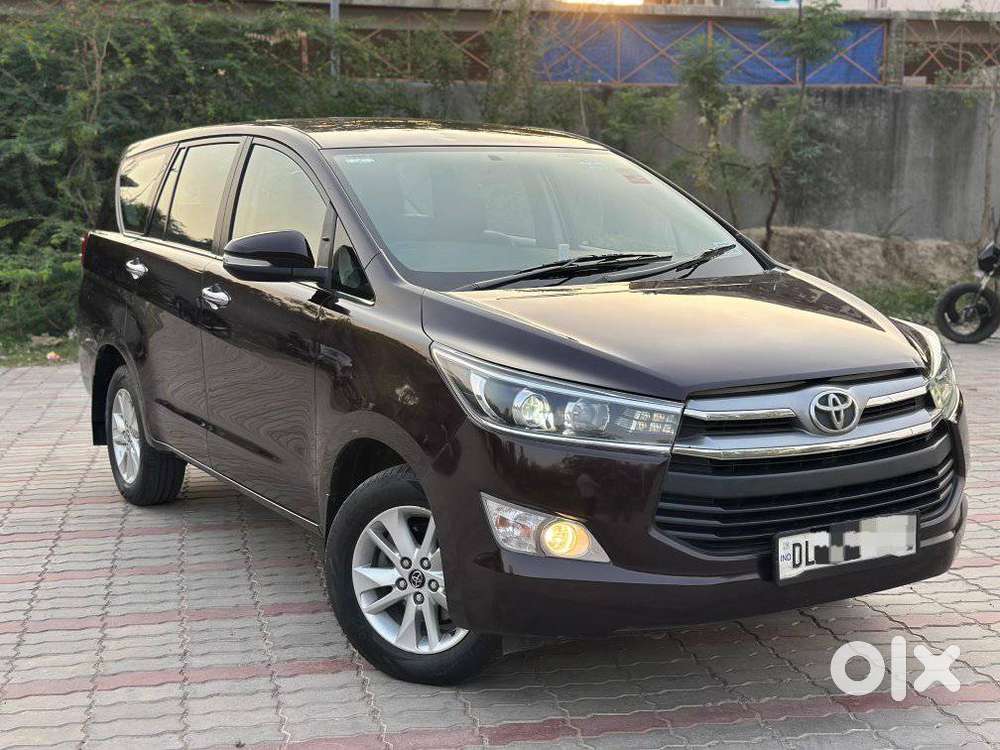 Toyota Innova Crysta 2.4 Vx Mt 8s, 2017, Diesel