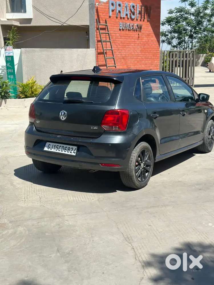 Volkswagen Polo 2015 Petrol 100000 Km Driven Good Condition