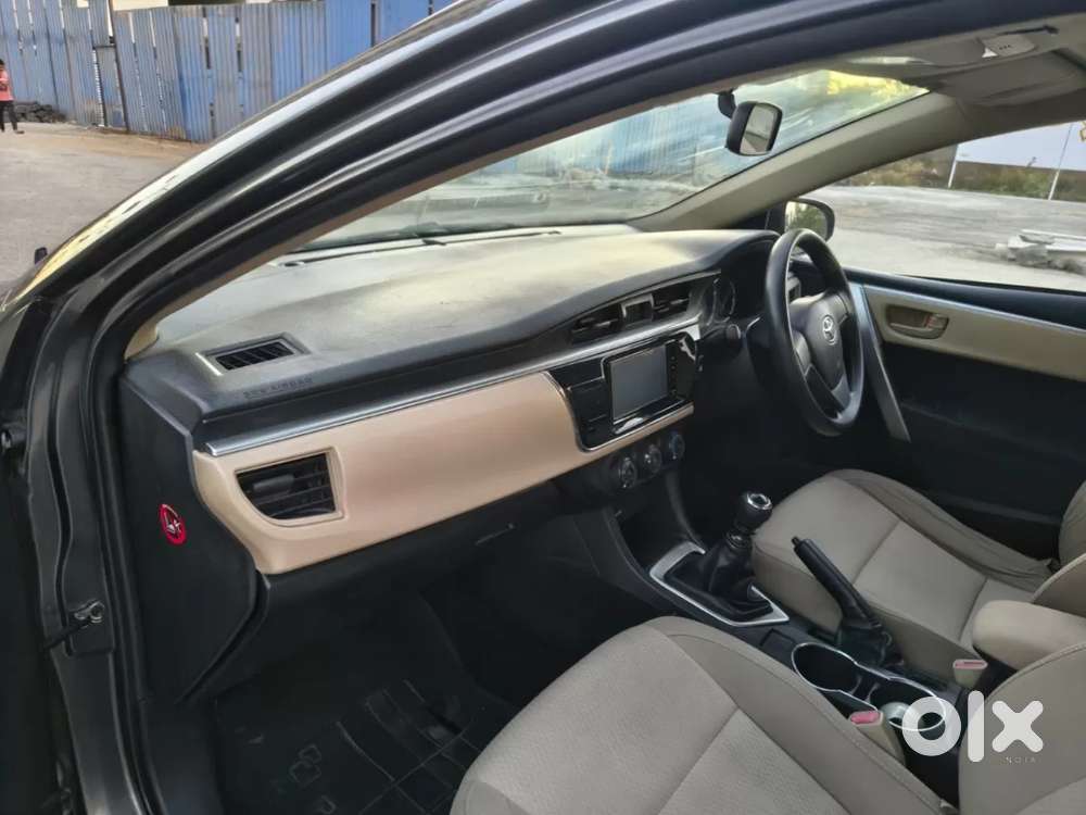 Toyota Corolla Altis 1.8 G, 2016, Petrol