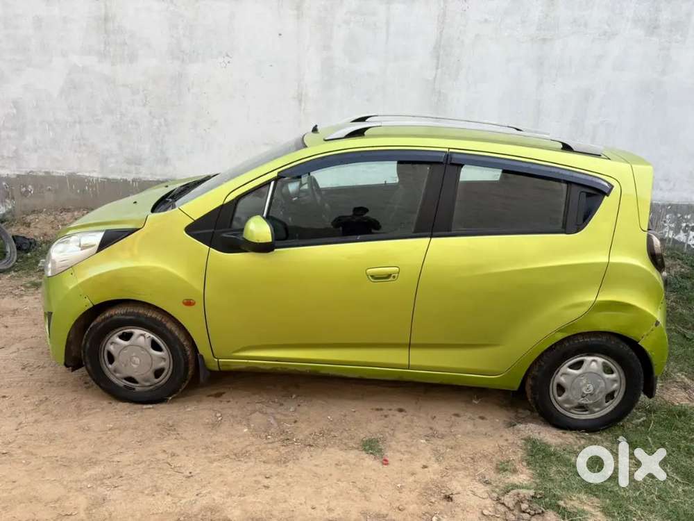 Chevrolet Beat 2011 Petrol 70000 Km Driven