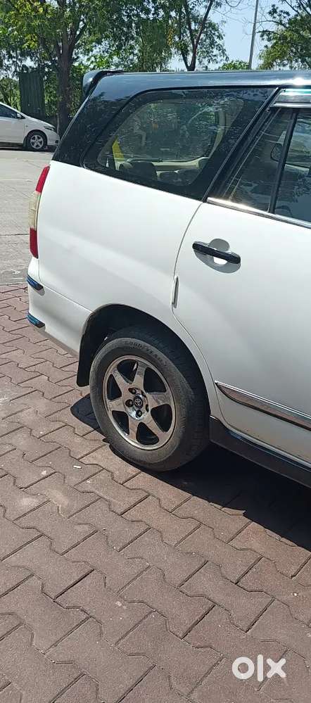 Toyota Innova 2006 In Showroom Condition