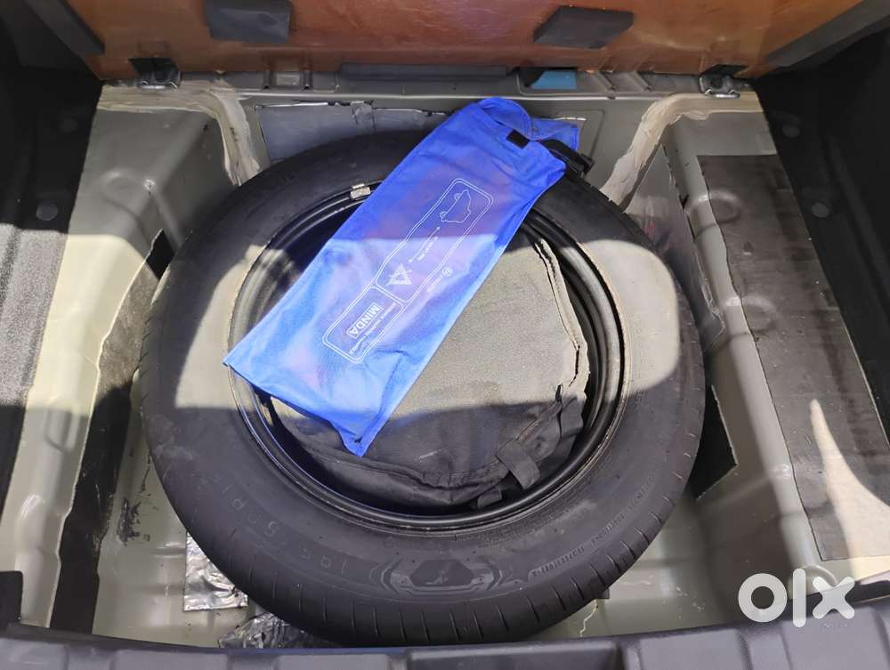Tata Nexon Creative Plus S 1.2 Revotron Petrol 6 Amt, 2025, Petrol