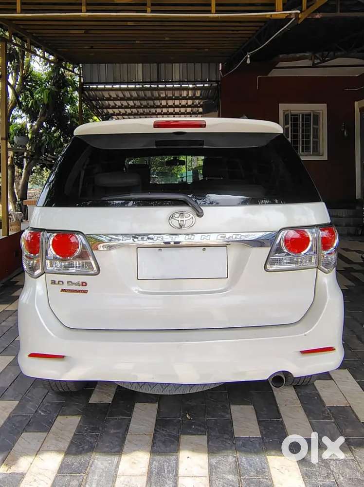 Toyota Fortuner 2013