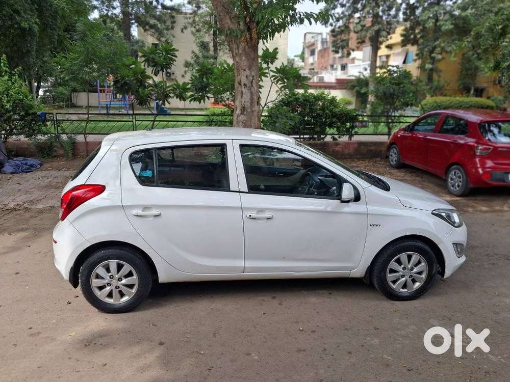 Hyundai I20 Sportz 1.2 Bs-iv, 2013, Petrol