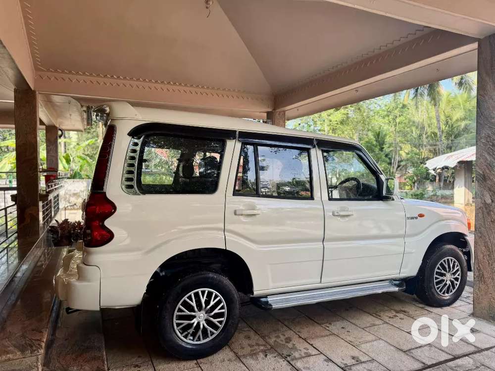 Mahindra Scorpio 2012