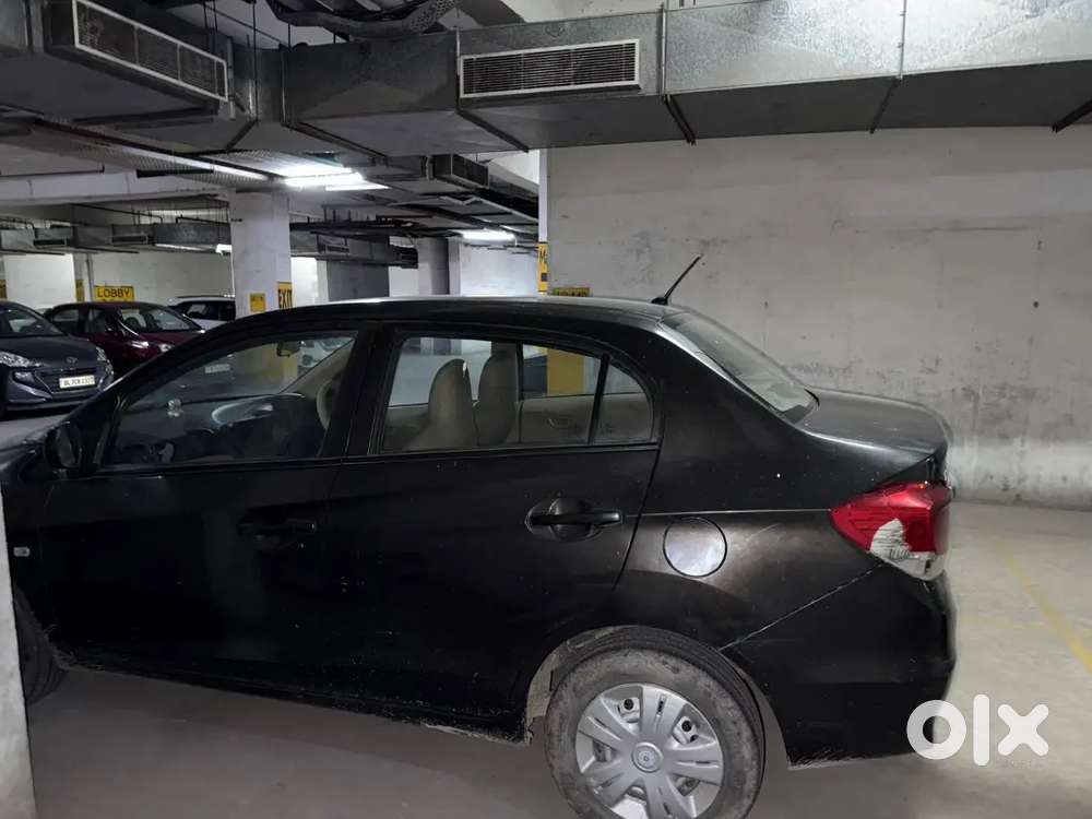 Honda Amaze 2015 Petrol Well Maintained