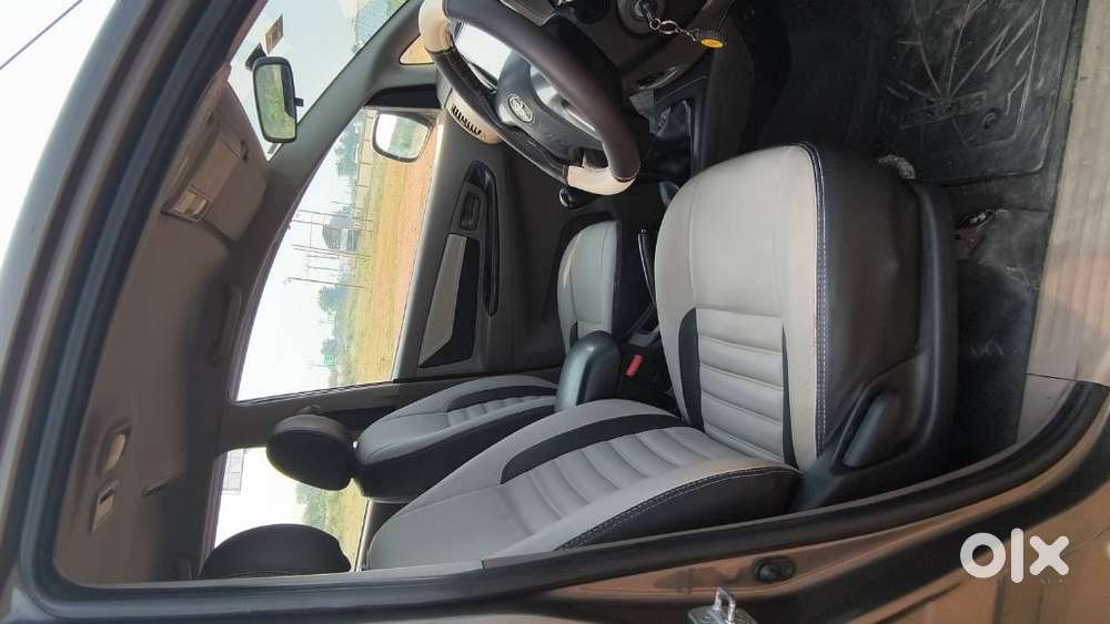 Toyota Innova 2.5 G (diesel) 7 Seater, 2015, Diesel