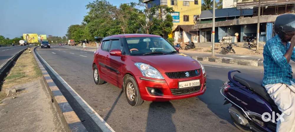 Maruti Suzuki Swift 2012 Diesel 157000 Km Driven