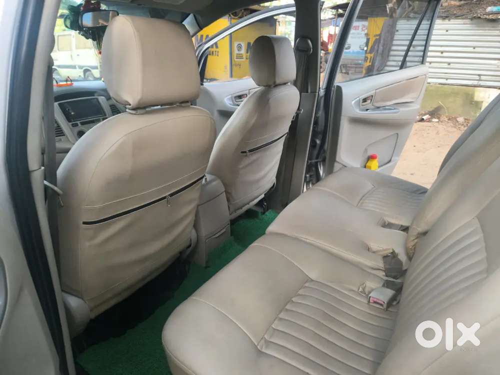 Toyota Innova 2013 Diesel Well Maintained