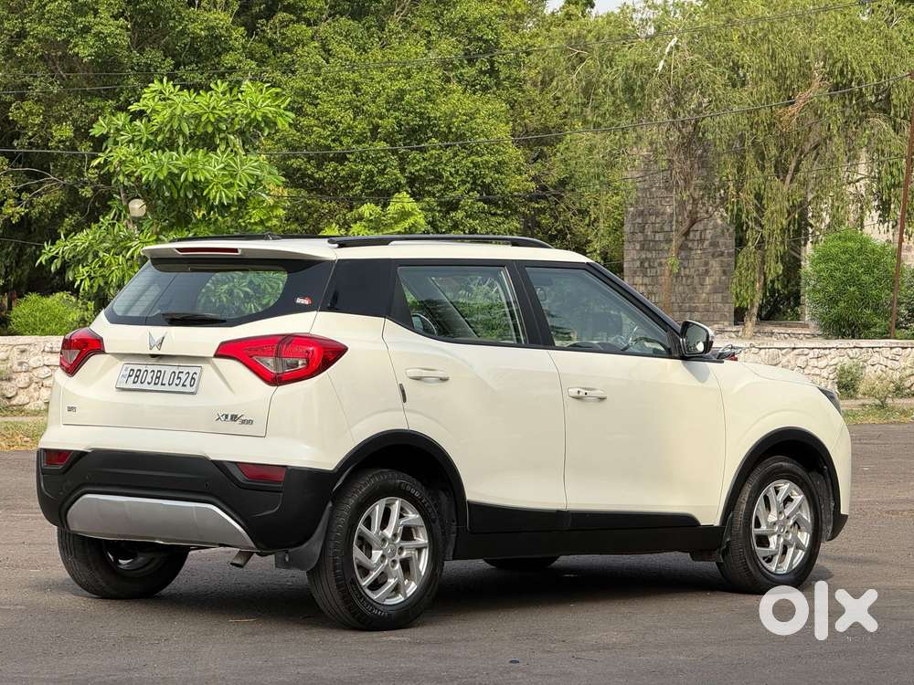 Mahindra Xuv300 W8 Diesel, 2023, Diesel