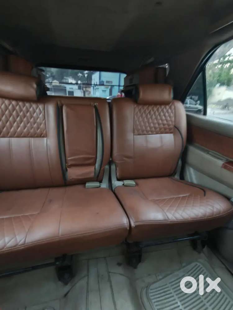 Toyota Fortuner 2010 Diesel 186000 Km Driven