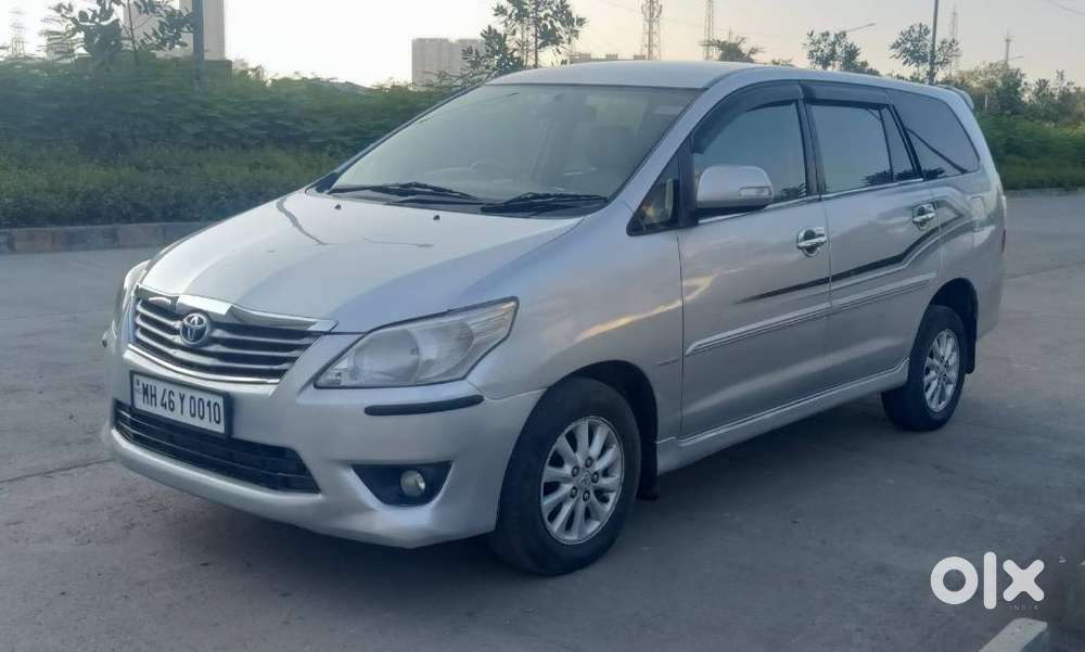 Toyota Innova 2.5 V 8 Str, 2013, Diesel