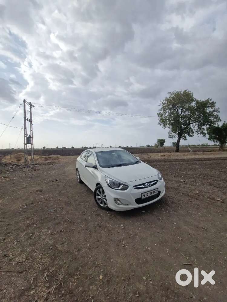 Hyundai Verna Sx Crdi 2012