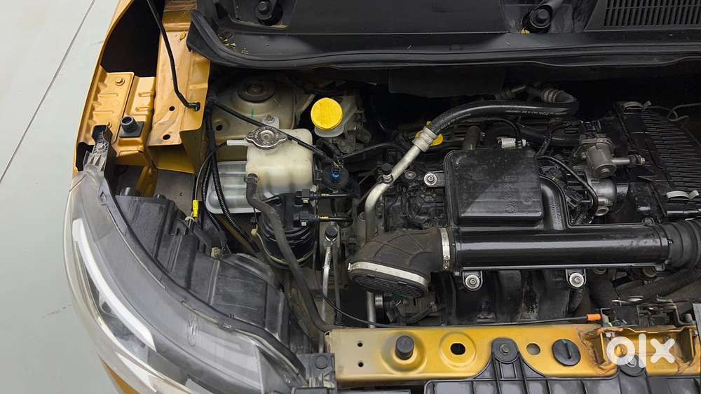 Renault Triber Rxz Easy-r Amt Dual Tone, 2021, Petrol