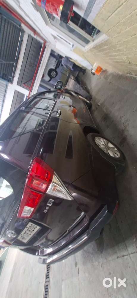 Toyota Innova Crysta 2017