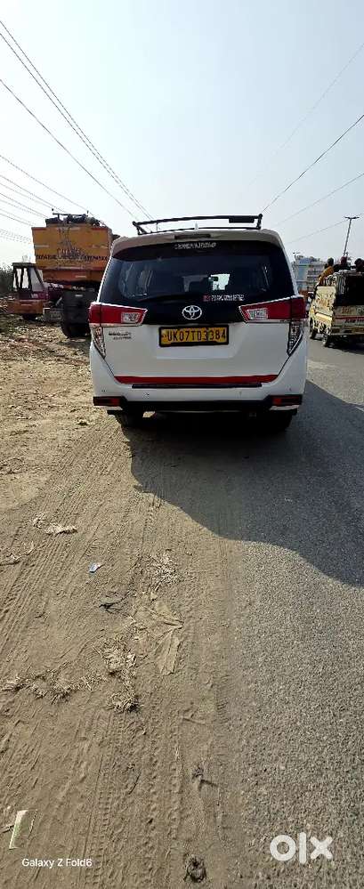 Toyota Innova Crysta 2023