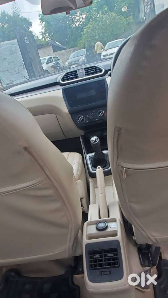 Maruti Suzuki Swift Dzire 1.3 Vxi, 2023, Petrol