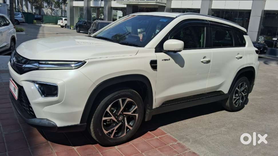 Toyota Urban Cruiser Hyryder 1.5 V Hybrid, 2025, Petrol
