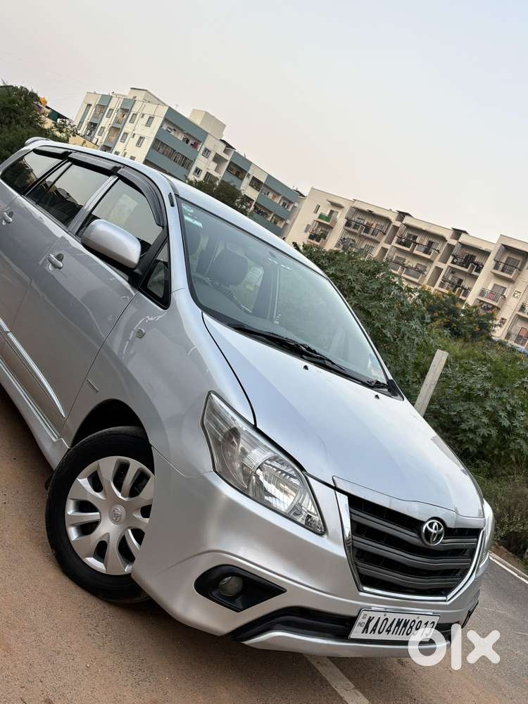 Toyota Innova 2.5 G (diesel) 7 Seater Bs Iv, 2013, Diesel