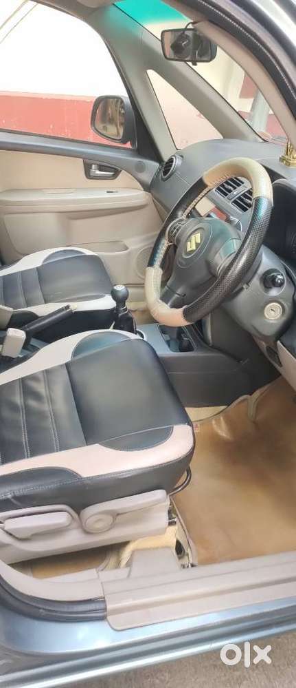 Maruti Suzuki Sx4 Zxi Mt Bsiv Leather, 2009