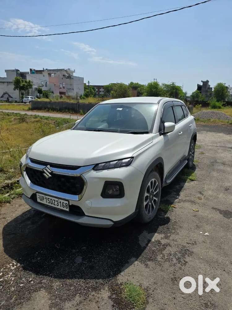 Maruti Suzuki Grand Vitara 2023 Petrol Well Maintained