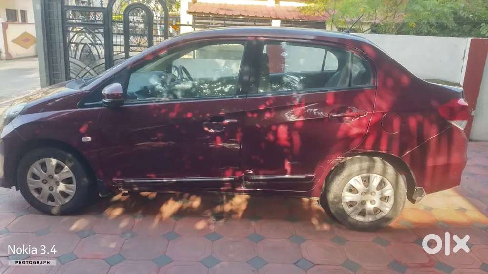 Honda Amaze 2015 Petrol Well Maintained