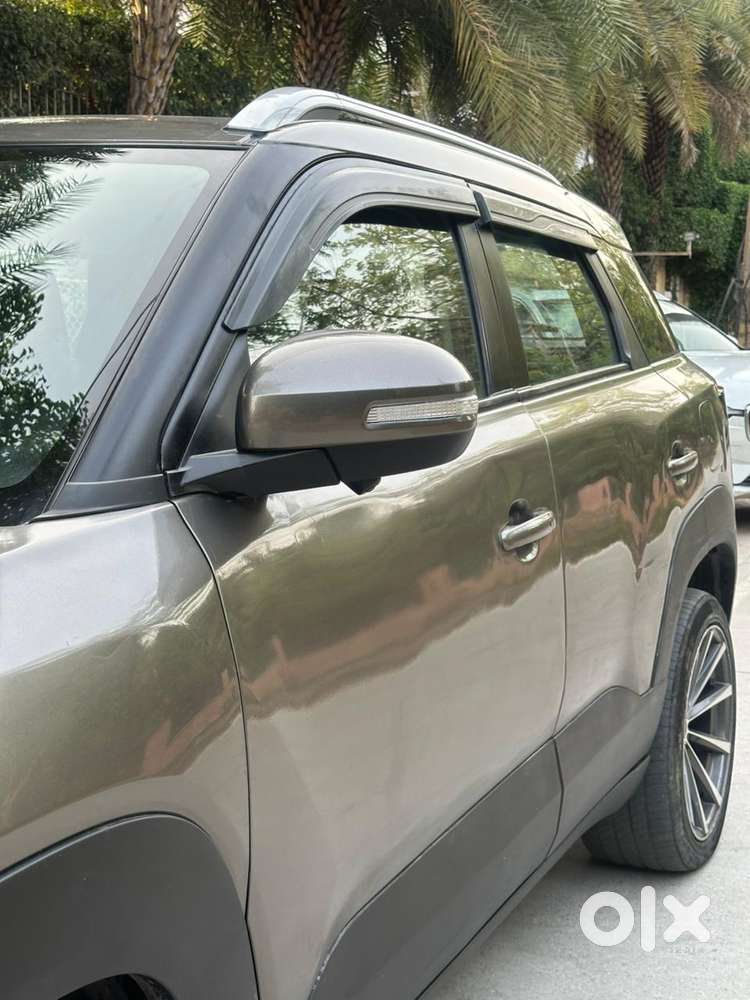 Maruti Suzuki Brezza 1.5 Zxi Smart Hybrid, 2023, Petrol