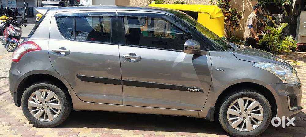 Maruti Suzuki Swift 1.3 Zxi, 2017, Petrol