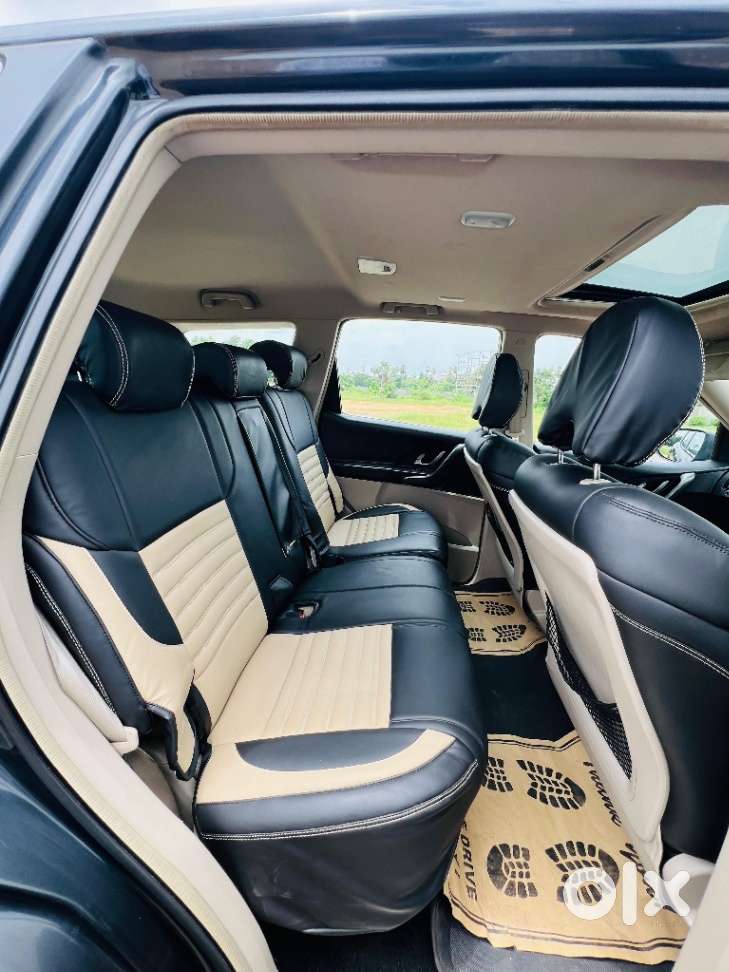 Mahindra Xuv500 2.2 W10, 2015