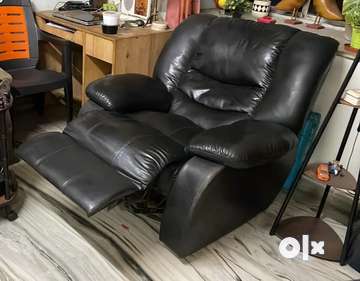 Relaxing discount single sofa