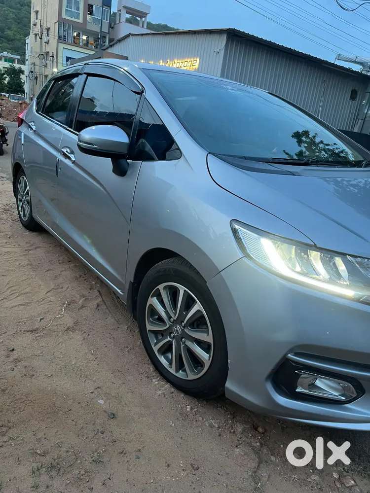 Honda Jazz 2022 Petrol Well Maintained