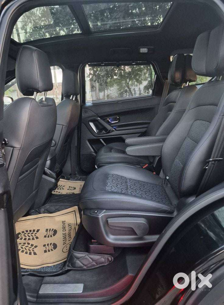 Tata Safari Accomplished Plus Dark Edition, 2024, Diesel