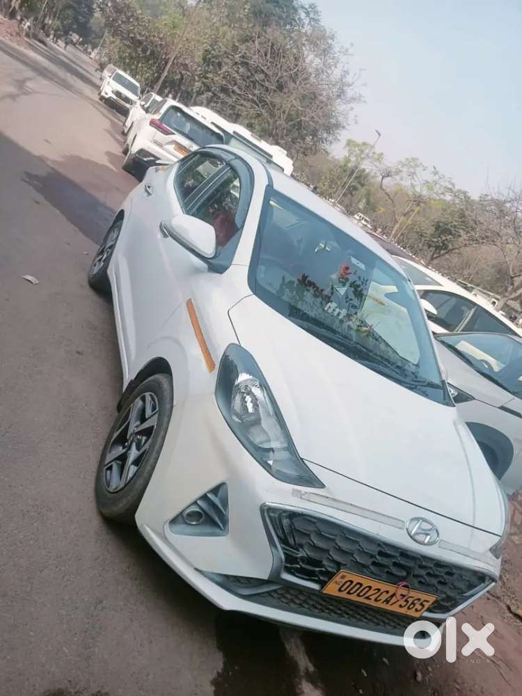 Hyundai Aura 2022 Petrol 70000 Km Driven