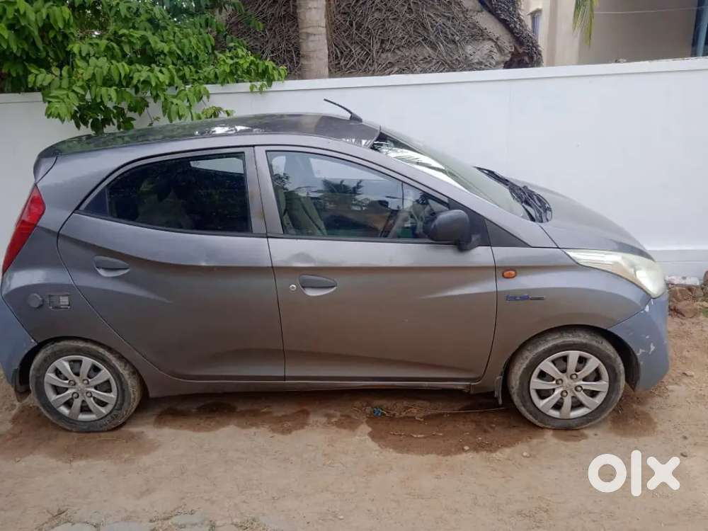 Hyundai Eon 2012 Petrol And Lpg 75000 Km Driven