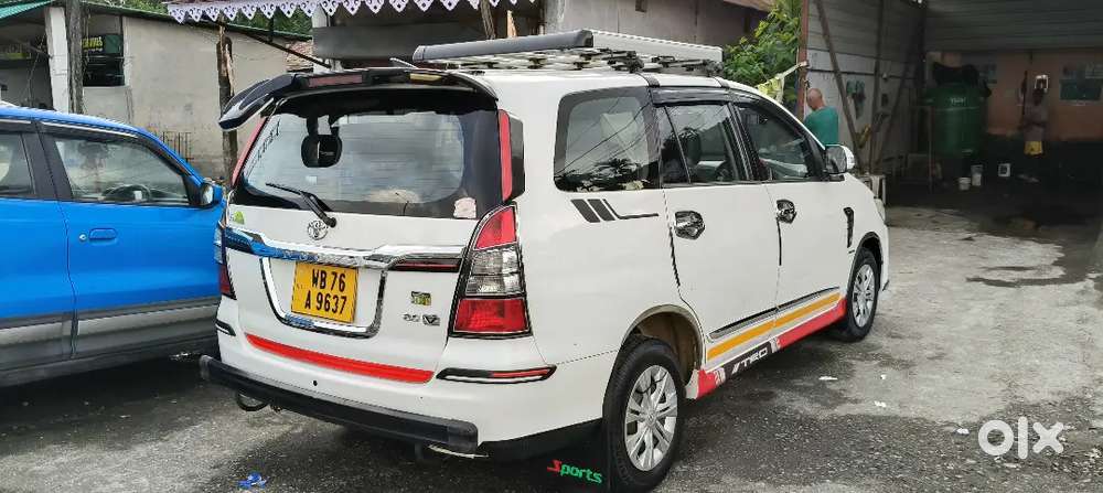 Toyota Innova 2014 V Top Model Diesel 167000 Km Driven