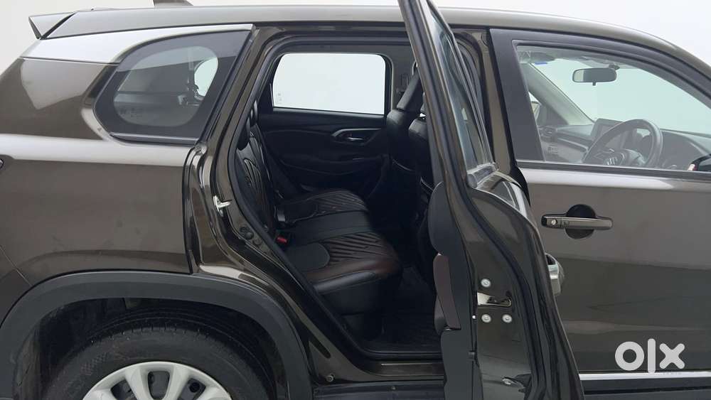 Maruti Suzuki Grand Vitara 1.5 Delta Smart Hybrid, 2023, Petrol