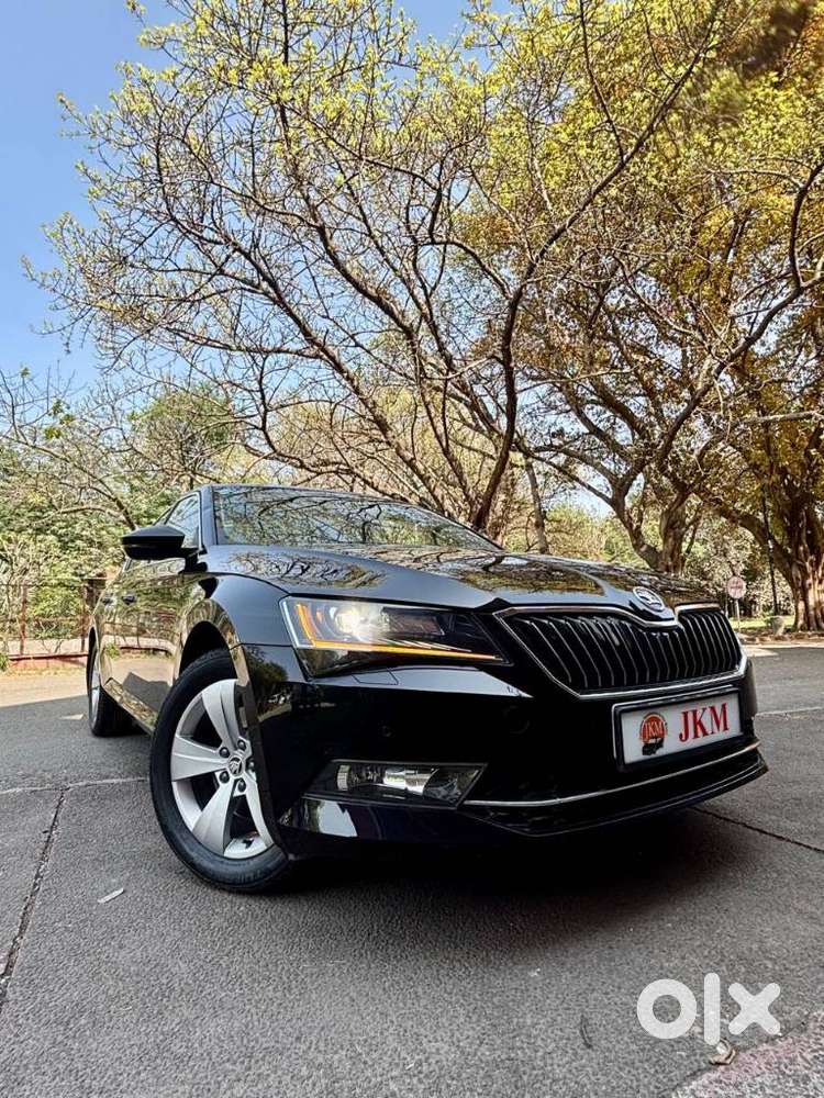 Skoda Superb Style 1.8, 2019, Petrol