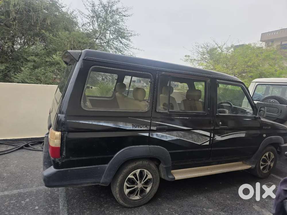 Toyota Qualis 2004 Diesel 398997 Km Driven