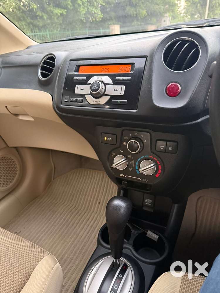Honda Brio Vx (o) At, 2015, Petrol
