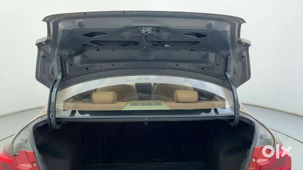 Maruti Suzuki Dzire 1.2 Vxi, 2018, Petrol