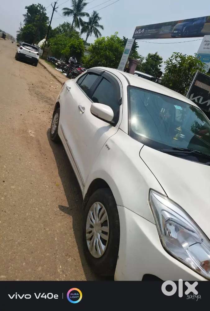 Maruti Suzuki Dzire 2018 Petrol 101900 Km Driven