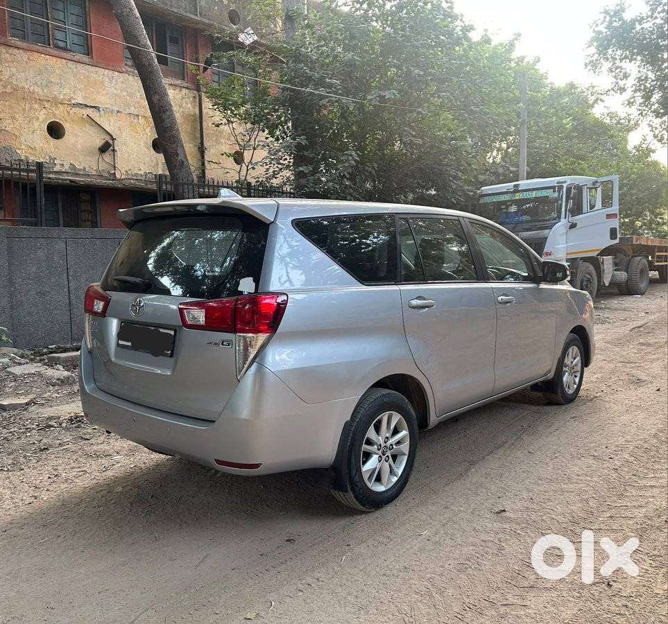 Toyota Innova Crysta 2.8 Gx At, 2017, Diesel
