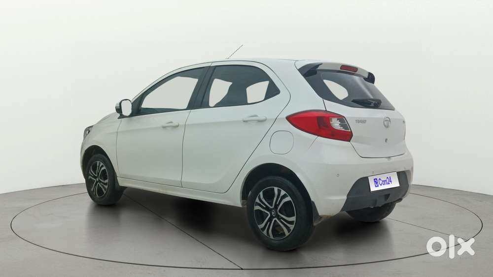 Tata Tiago 1.2 Revotron Xza, 2019, Petrol