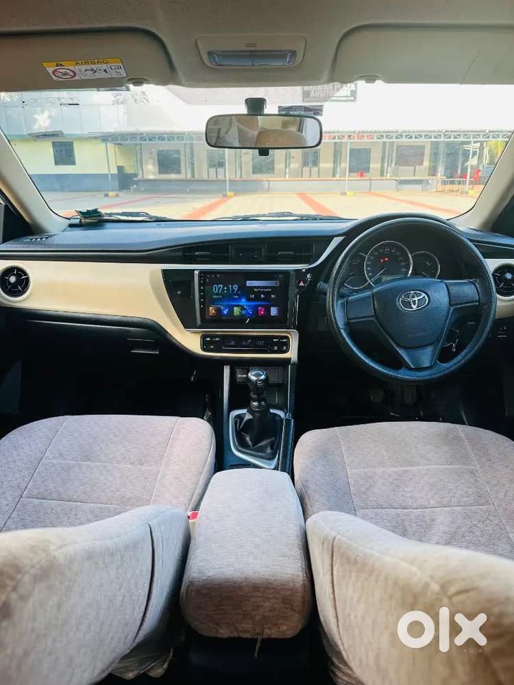 Toyota Corolla Altis 2017