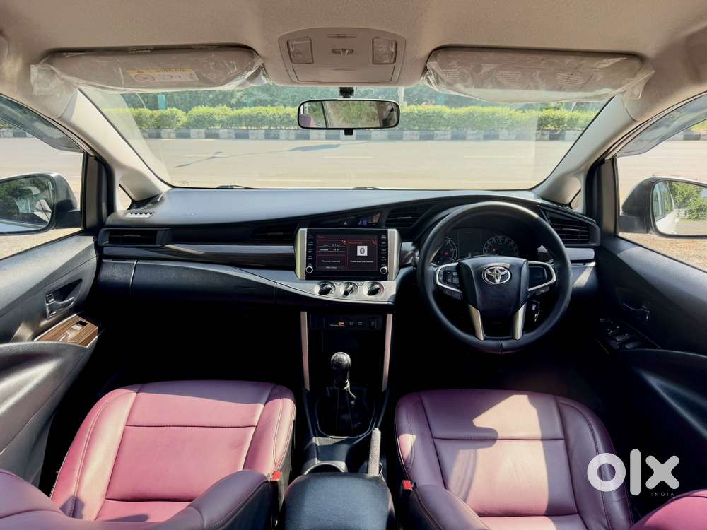 Toyota Innova Crysta [2020-ongoing] 2.4 Gx 7 Str, 2023, Diesel