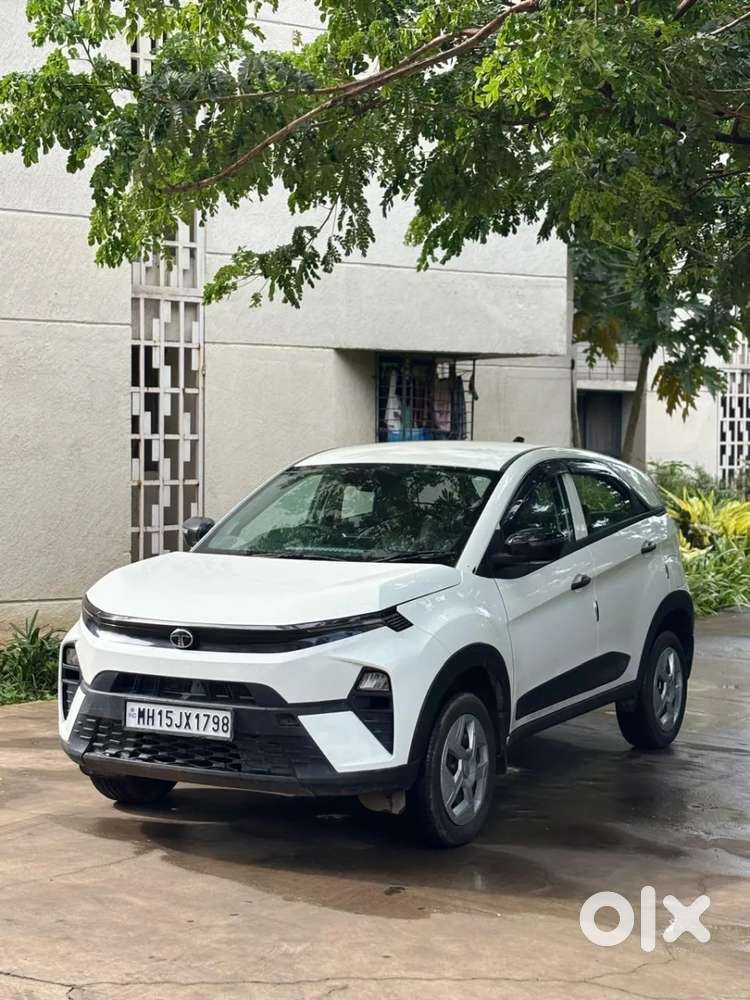 Tata Nexon, 2024, Petrol