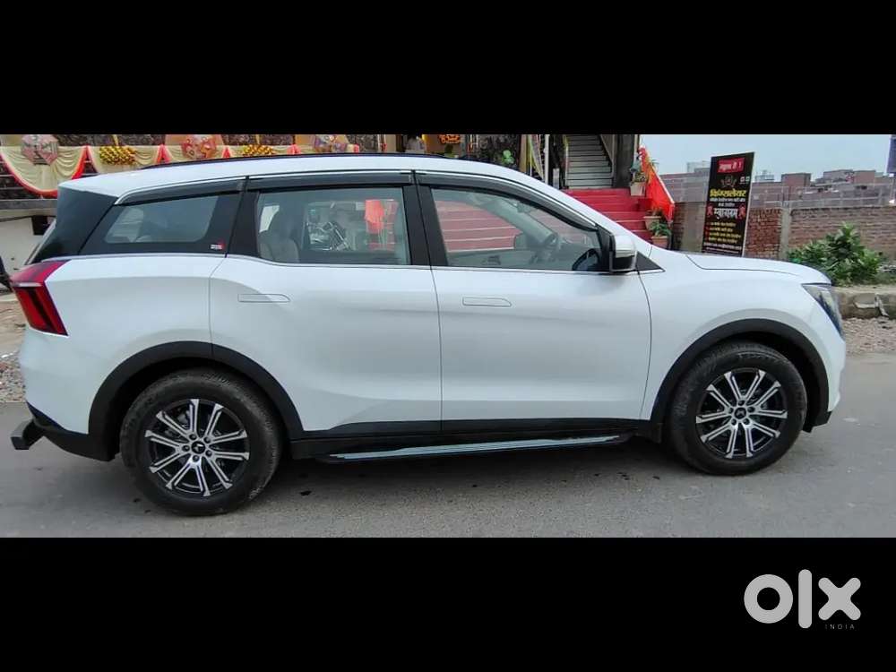 Mahindra Xuv700 2.0 Petrol 2024