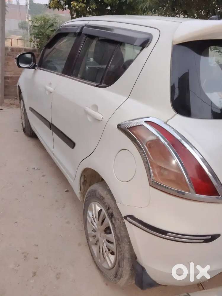 Maruti Suzuki Swift 2015 Diesel 105000 Km Driven