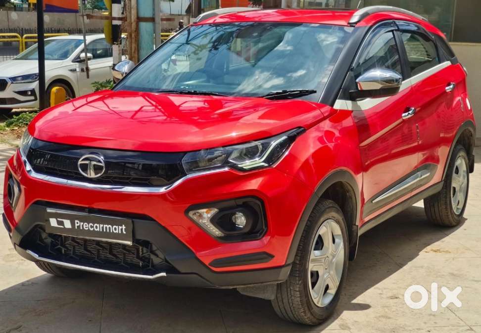 Tata Nexon 1.2 Revotron Xma Amt (s), 2023, Petrol