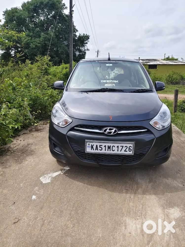 Hyundai I10 Sportz 2012 Petrol